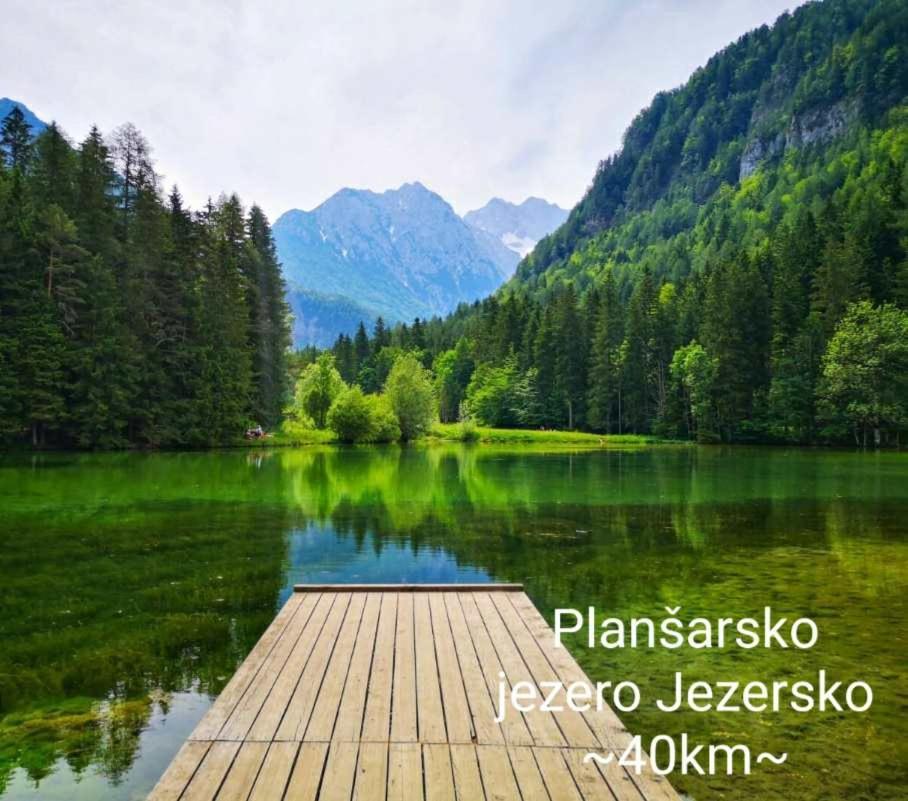 Križe Apartmaji Mojca المظهر الخارجي الصورة