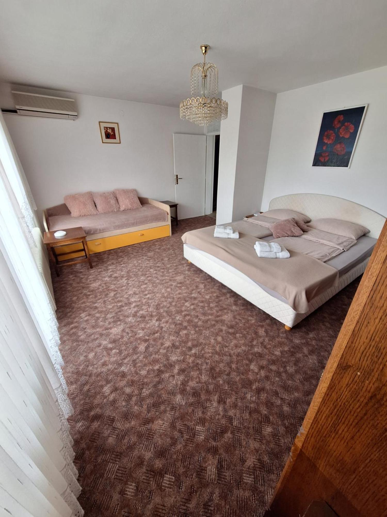 Križe Apartmaji Mojca المظهر الخارجي الصورة