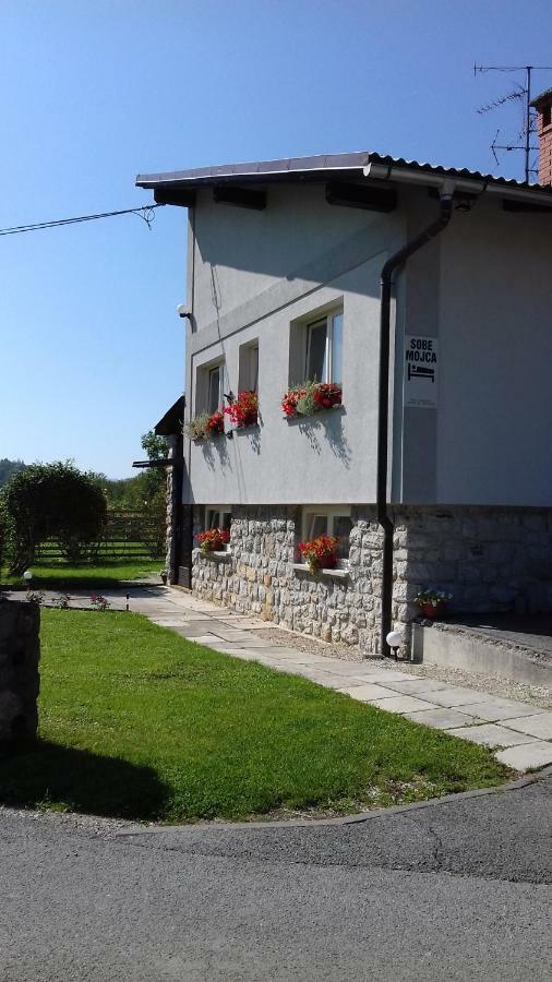Križe Apartmaji Mojca المظهر الخارجي الصورة